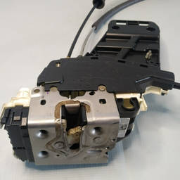 Fechadura Porta Dianteira Esquerda Jeep Renegade Toro 16/..