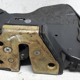 Fechadura Porta DE Corolla 03/14 Hilux Sw4 06/15 Rav4 07/18