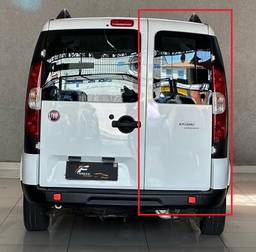 Tampa Traseira Direita Doblo 2002 a 2021 (AVARIA)