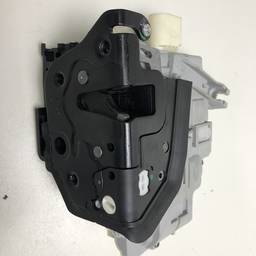 FECHADURA PORTA DIANTEIRA DIR TOUAREG 2011 A 2015 PASSAT 07/