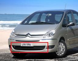 Grade Central Inferior Parachoque Xsara Picasso 2008 a 2011