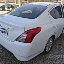 Nissan Versa 2017 1.0 12v S 4p
