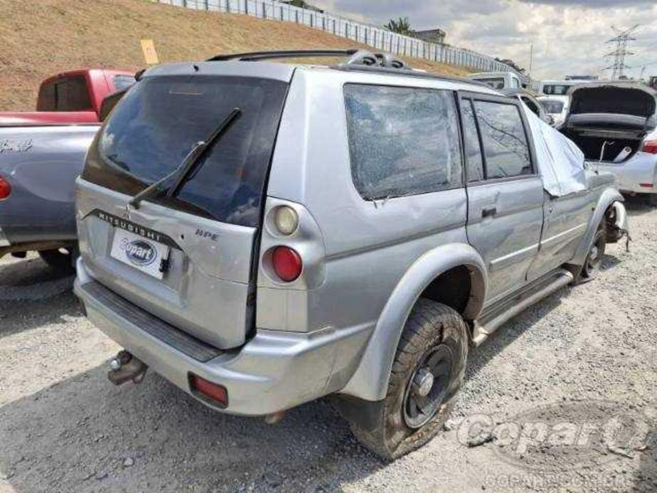 MITSUBISHI PAJERO SPORT 2.8 TURBO AT 4X4 DIESEL 2000