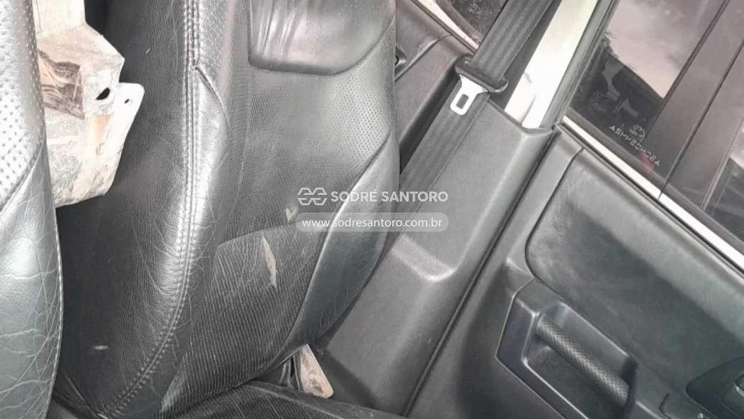 PAJERO TR4 2.0 4X4 AUTOMÁTICA/GASOLINA