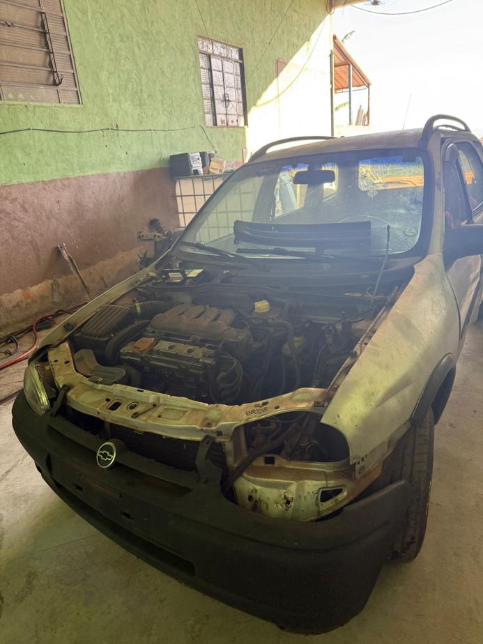  Chevrolet Corsa super w 1999