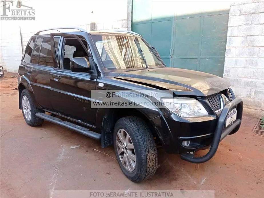 PAJERO TR4 2.0 2.0 AUTOMÁTICA/FLEX