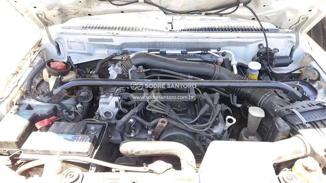 PAJERO TR4 2.0 4X4 AUTOMÁTICA/FLEX