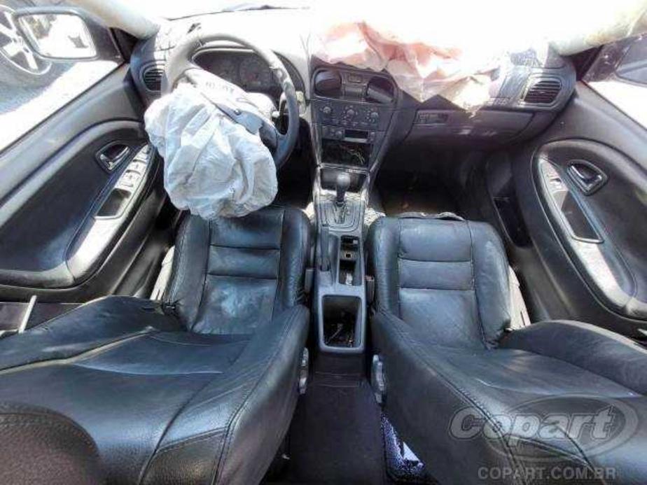 VOLVO VOLVO,2.0,AT 2001