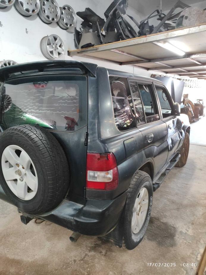 MITSUBISHI PAJERO TR4 2.0 4X4 AT 2004