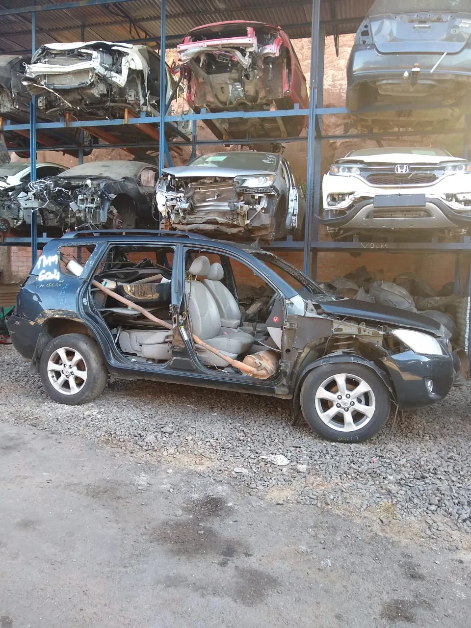 TOYOTA RAV 4 2.4 2011