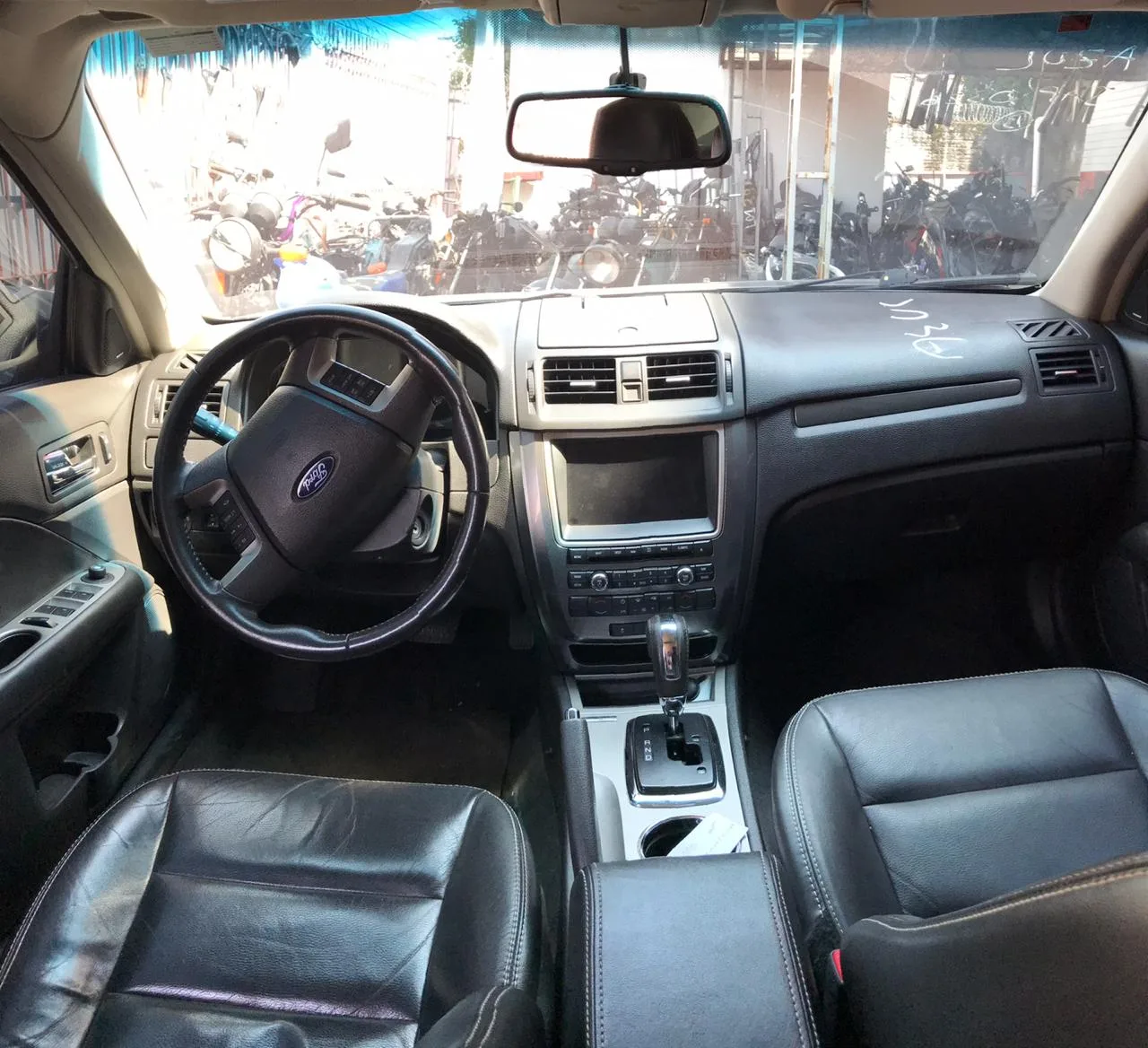 FORD FUSION V6 3.0 2010
