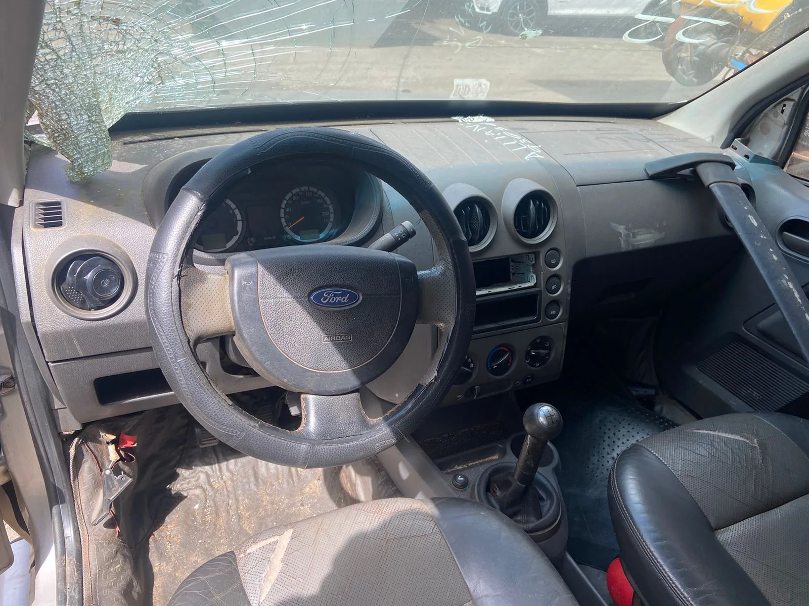 FORD ECOSPORT 4WD 2.0L 04.04