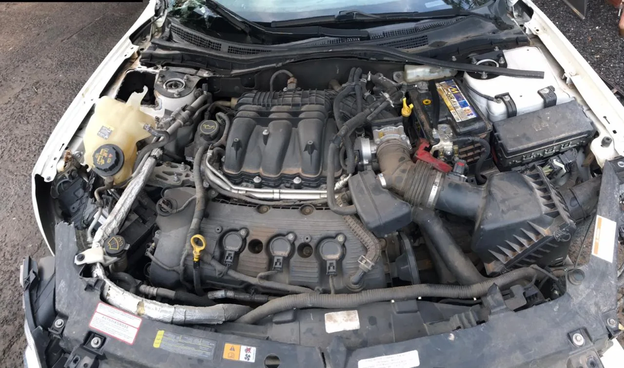 FORD FUSION V6 2012