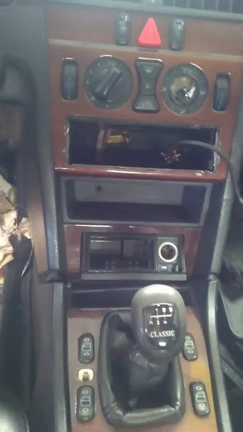 MERCEDES-BENZ C180 1997
