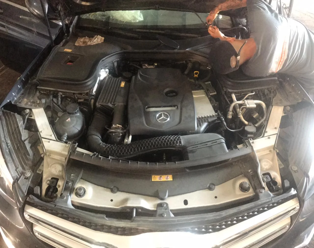 MERCEDES-BENZ GLC250 2016