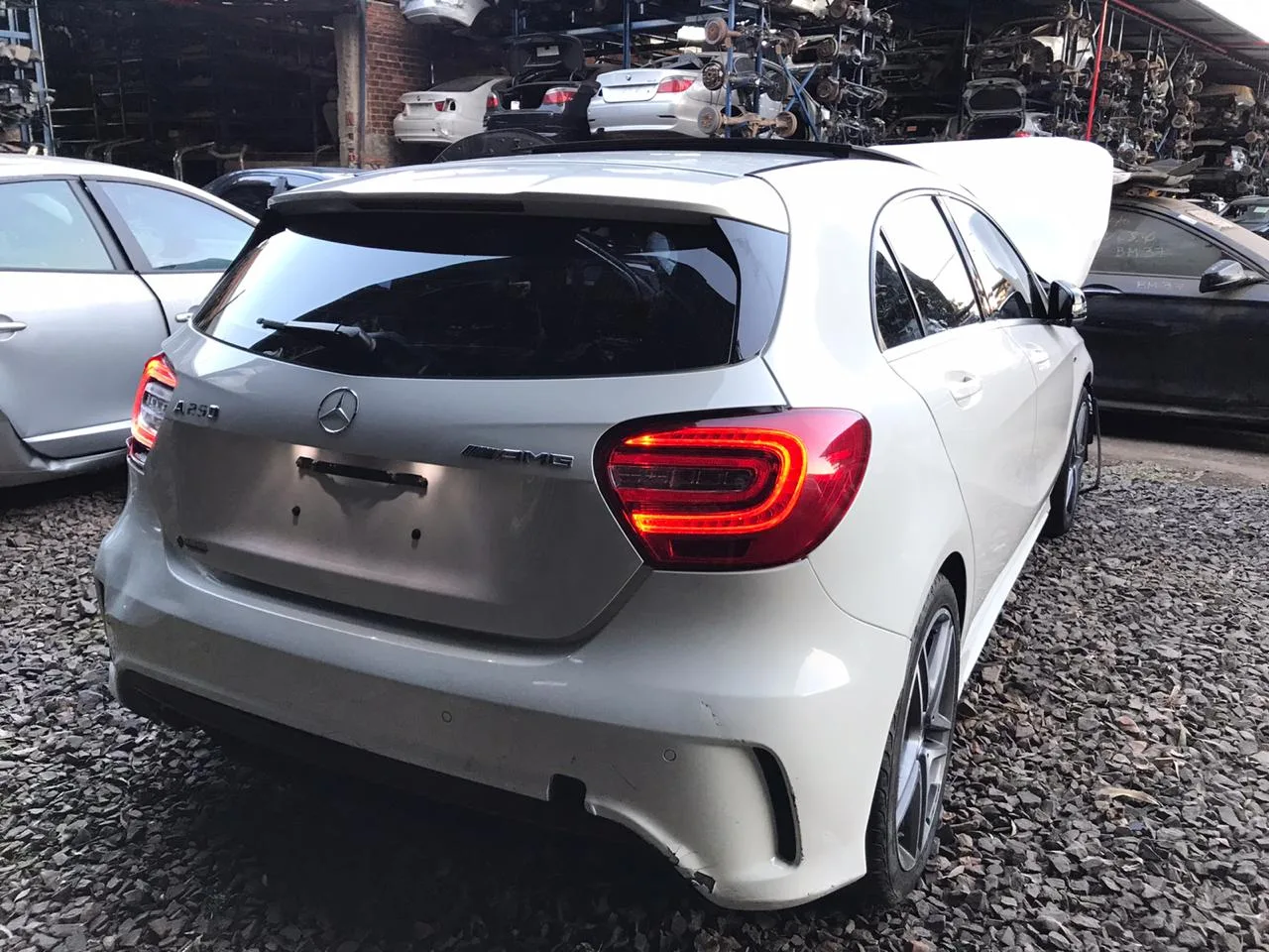 MERCEDES-BENZ A250 TURBO SPORT 2015