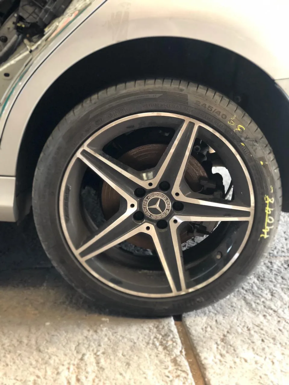 MERCEDES-BENZ C250 2016