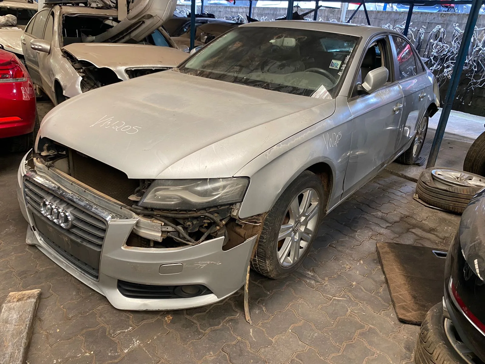 AUDI A4 2.0T 10.11