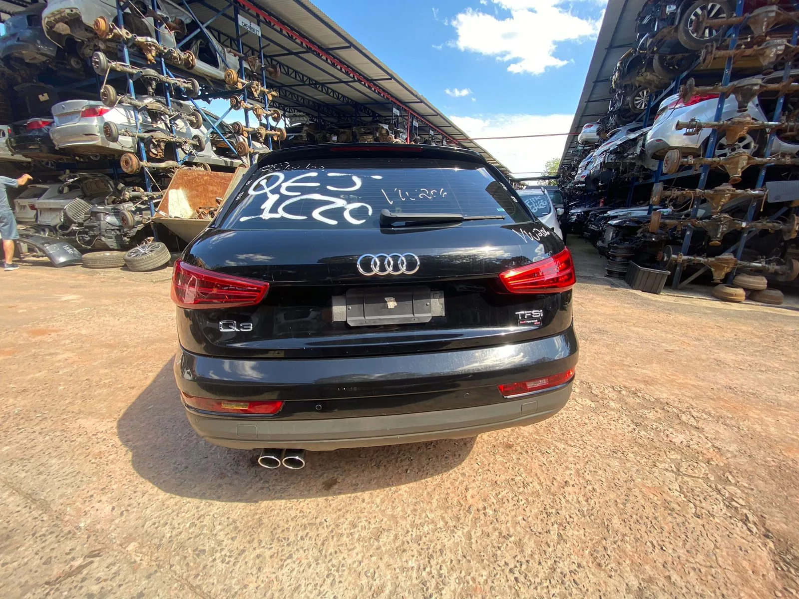 AUDI AUDI Q3 15.16