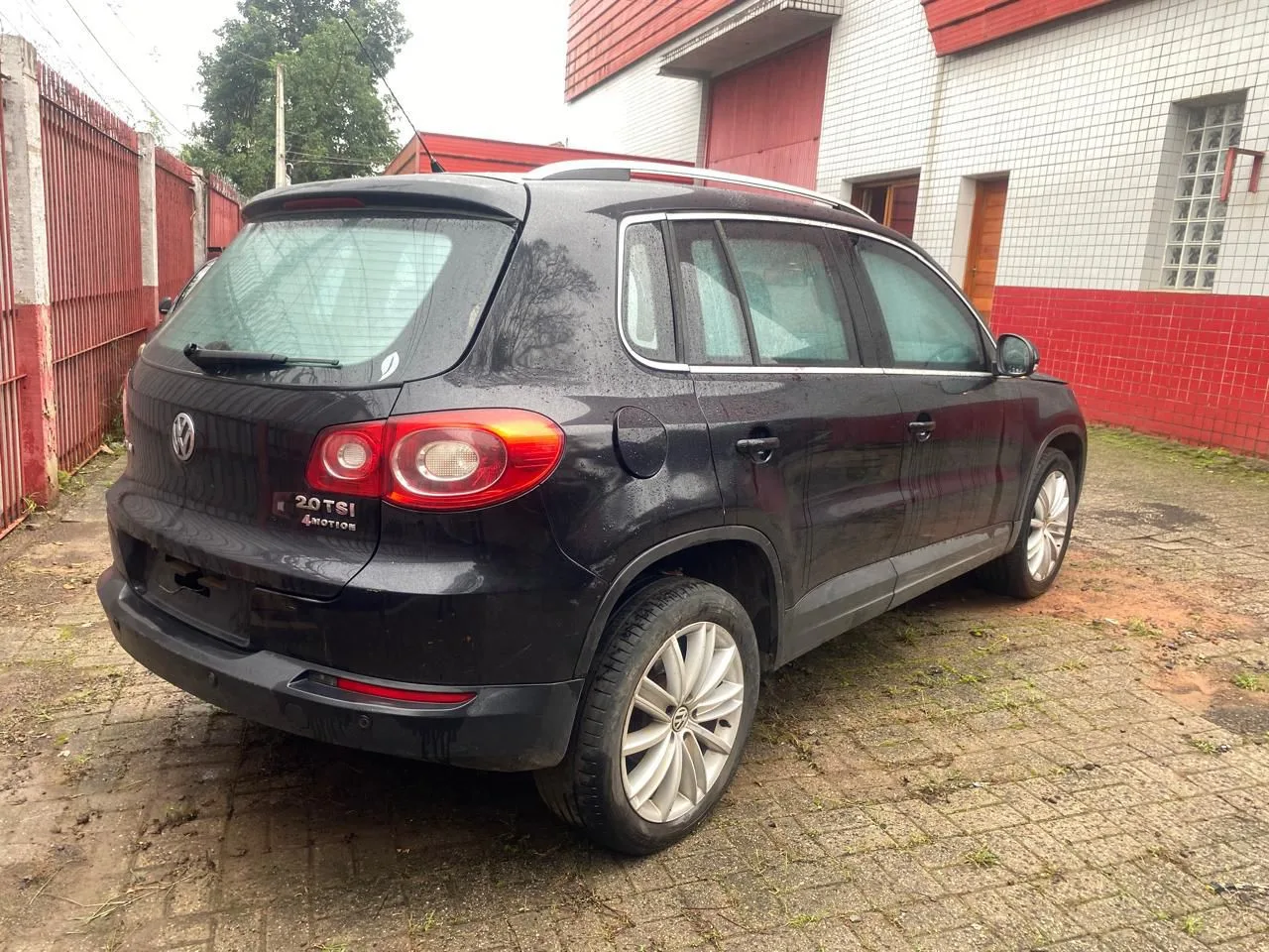 VOLKSWAGEN TIGUAN 2.0 TSI BLINDADA 10.11