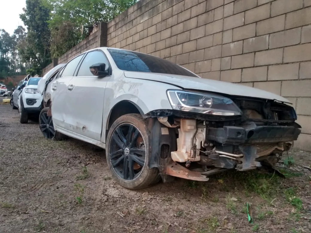VOLKSWAGEN JETTA HL 2.0 2016