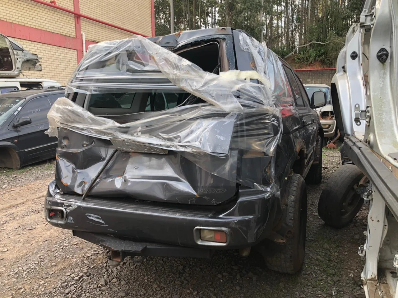 MITSUBISHI PAJERO SP 4X4 2004