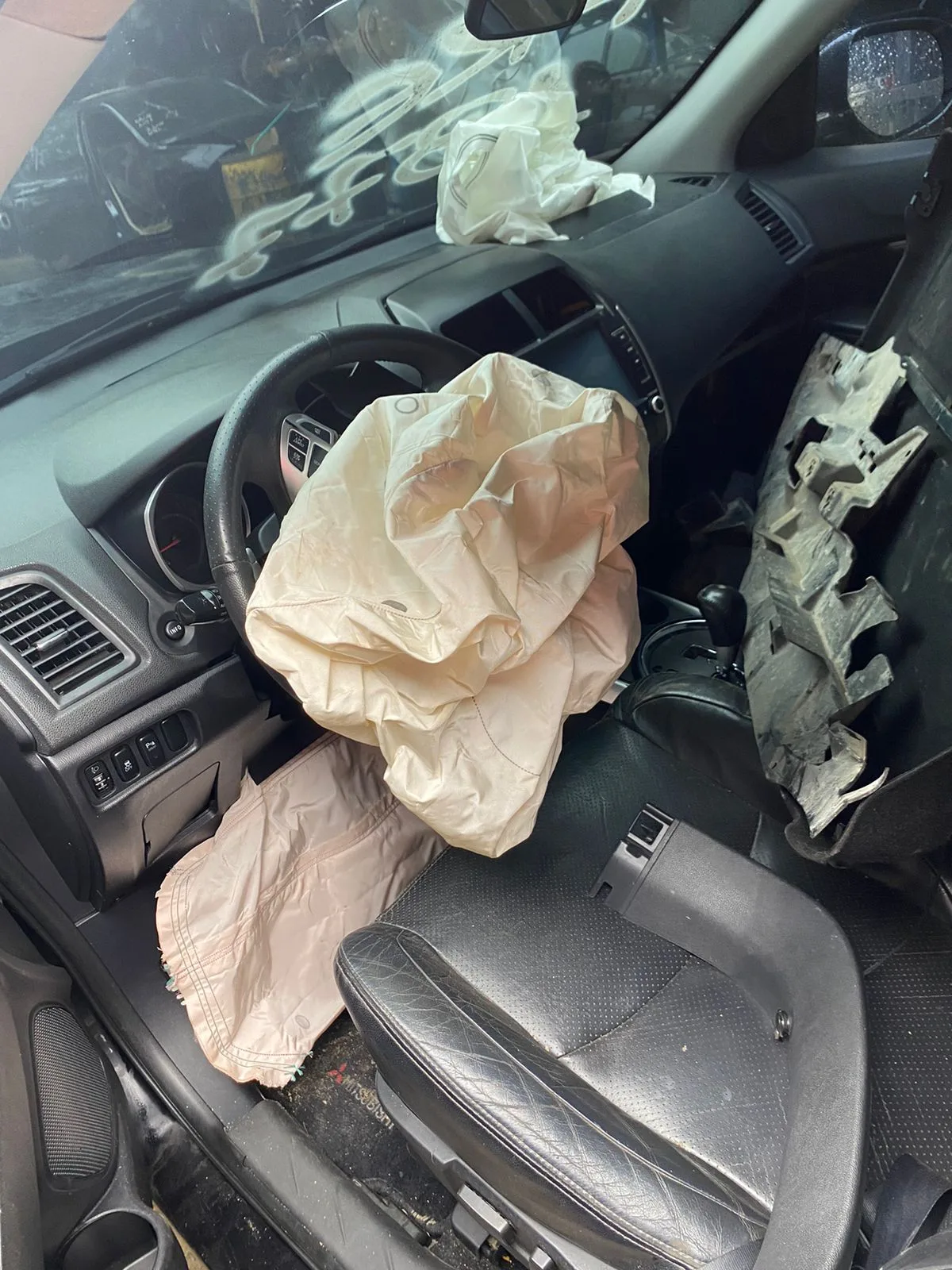 MITSUBISHI ASX 2.0 4WD 10.11