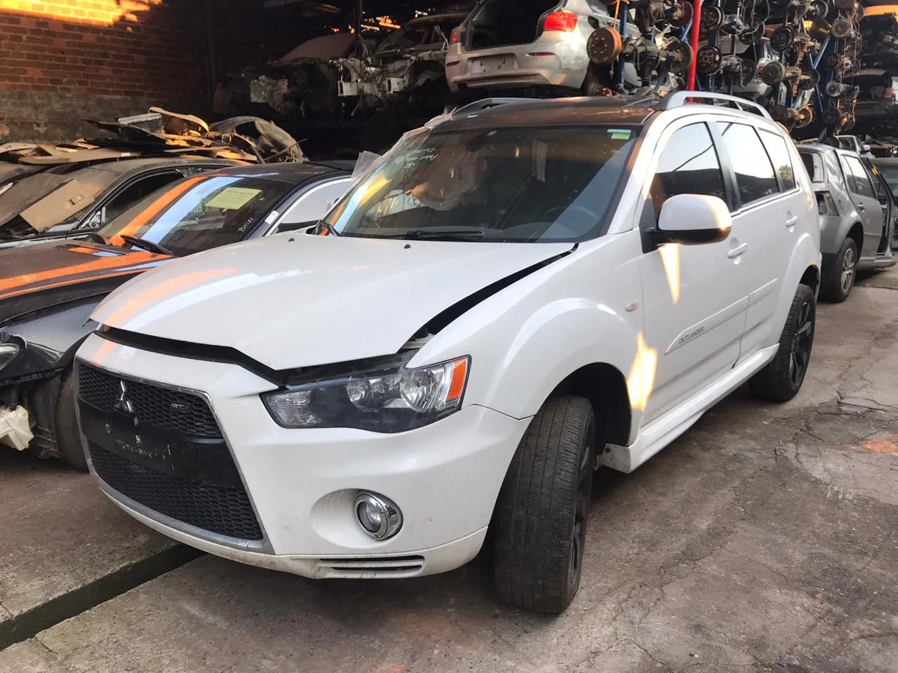 MITSUBISHI OUTLANDER 3.0 V6 2013