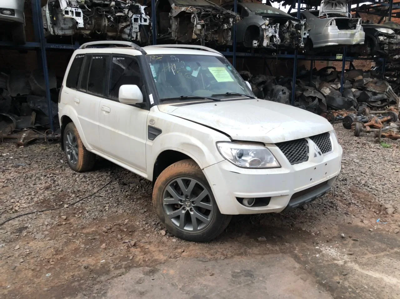 MITSUBISHI TR4 2014