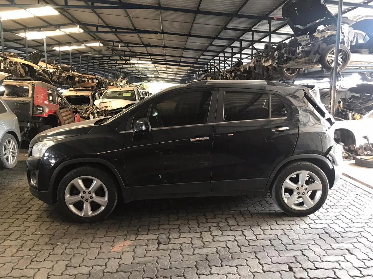 CHEVROLET TRACKER LTZ AT 2015