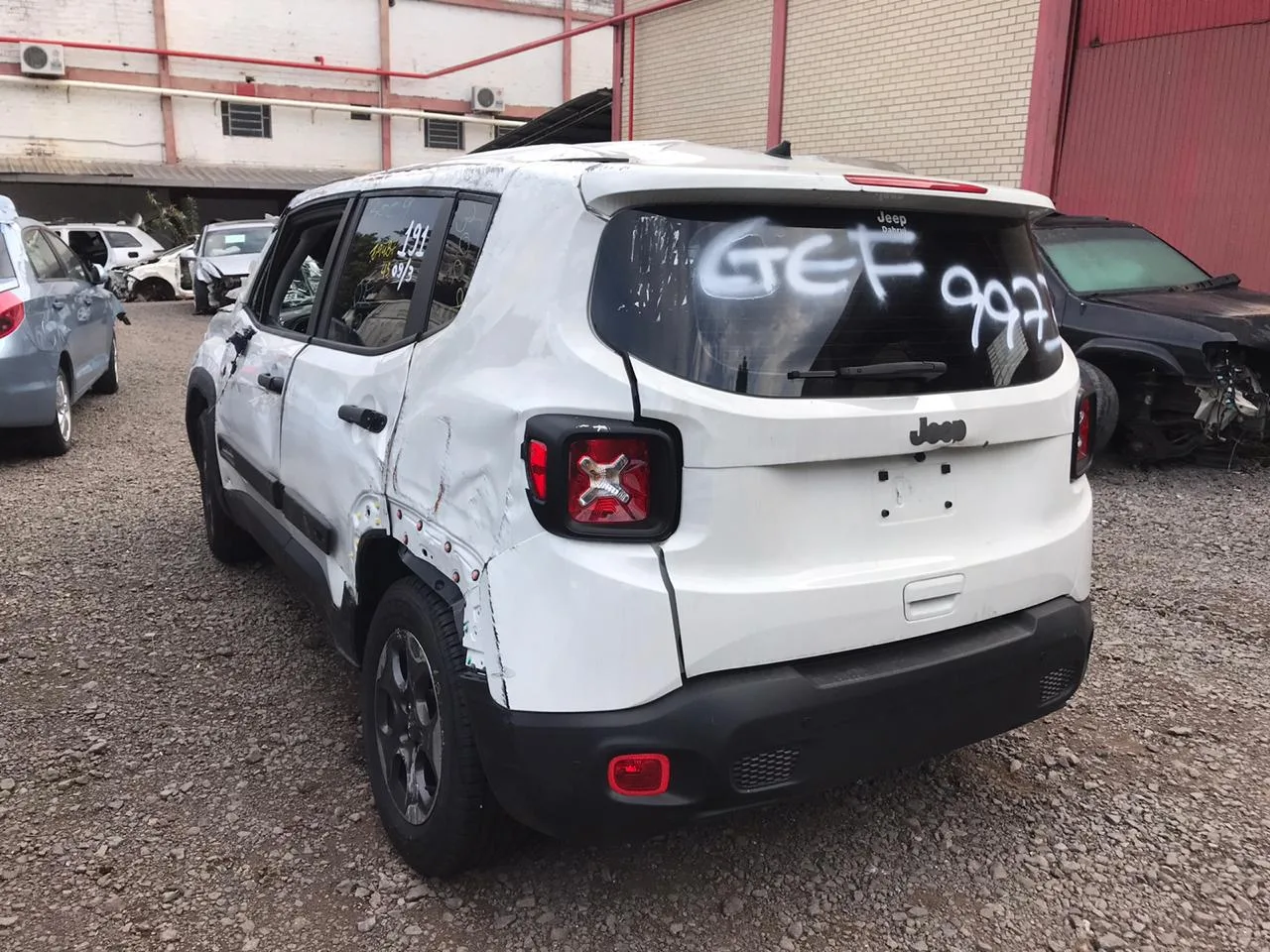JEEP RENEGADE 1.8 AT 4X2 2020