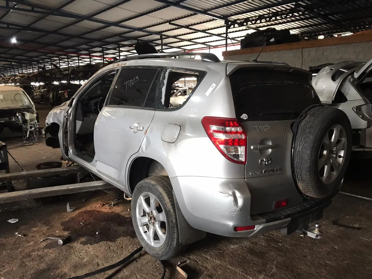 TOYOTA RAV 4 2.4 4x4 2010
