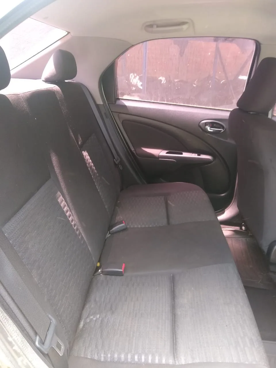 TOYOTA ETIOS 2015