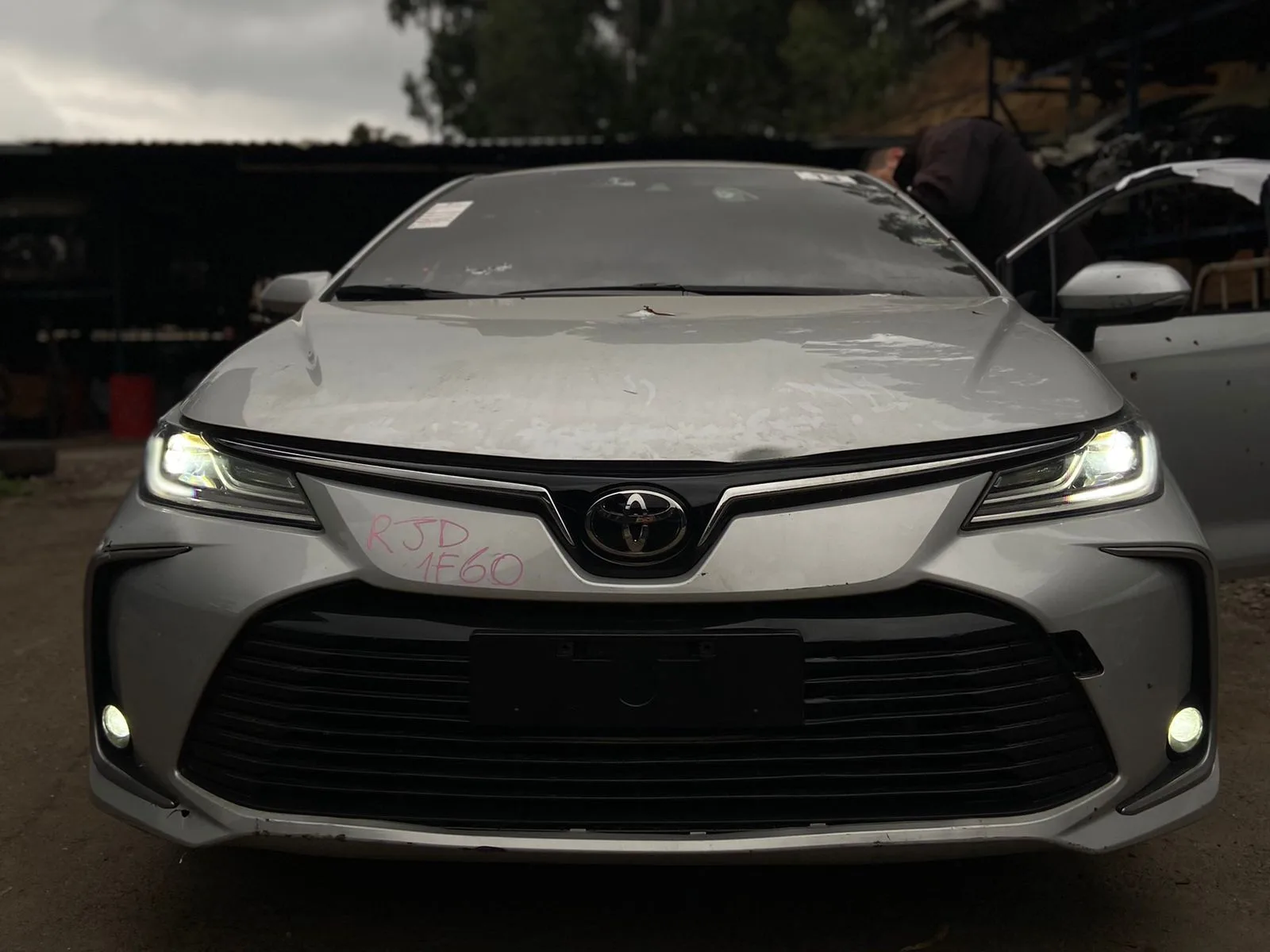 TOYOTA COROLLA ALTIS 20.21