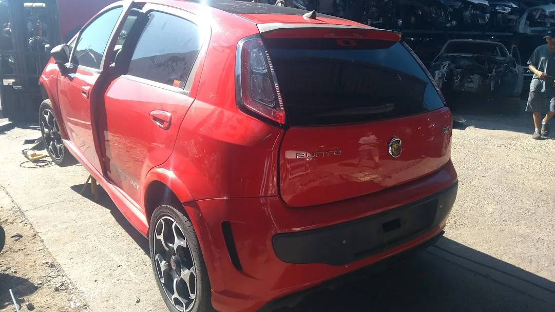FIAT PUNTO TURBO TJET 2013