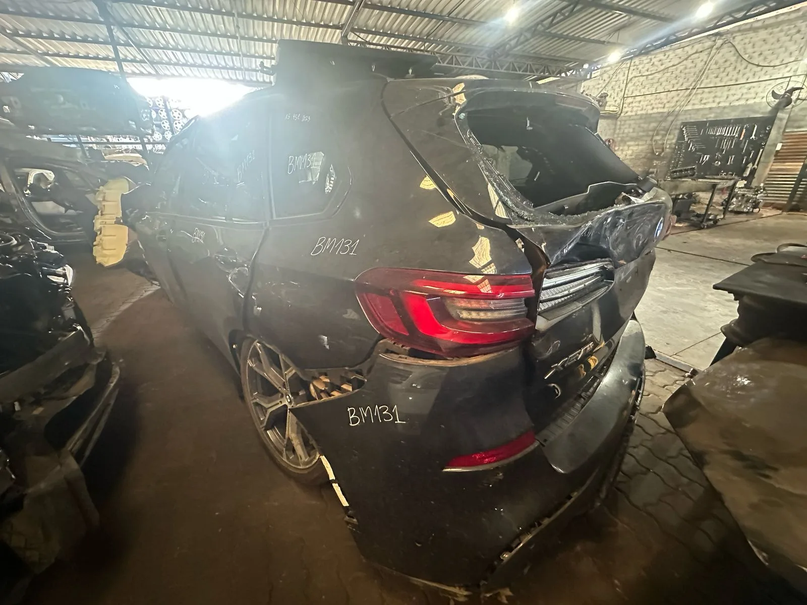 BMW X5 XDRIVE 45E *não deu pra cadastrar, falta doc * 2023