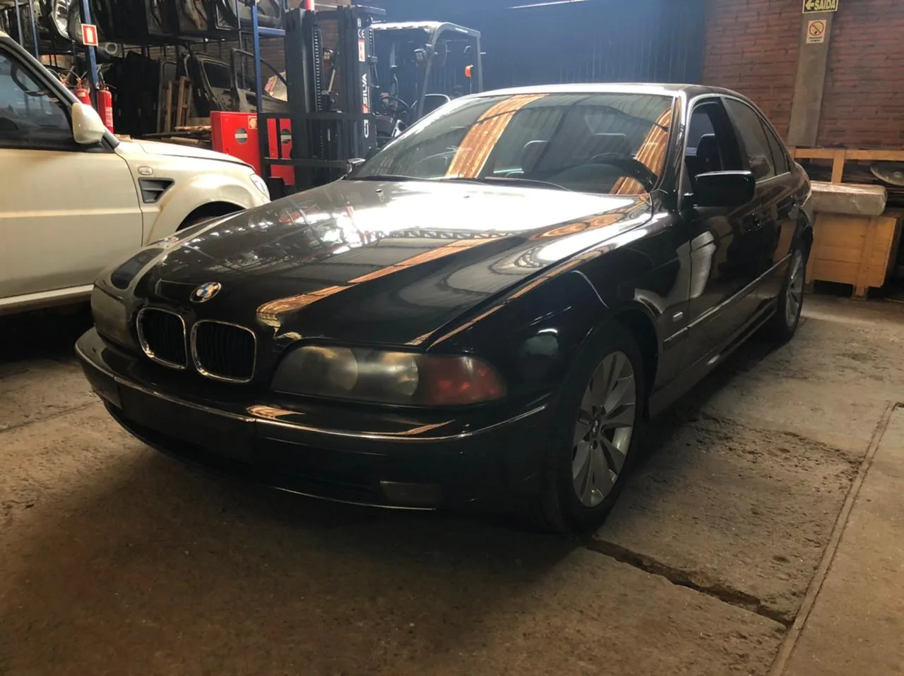 BMW 528I 00.00