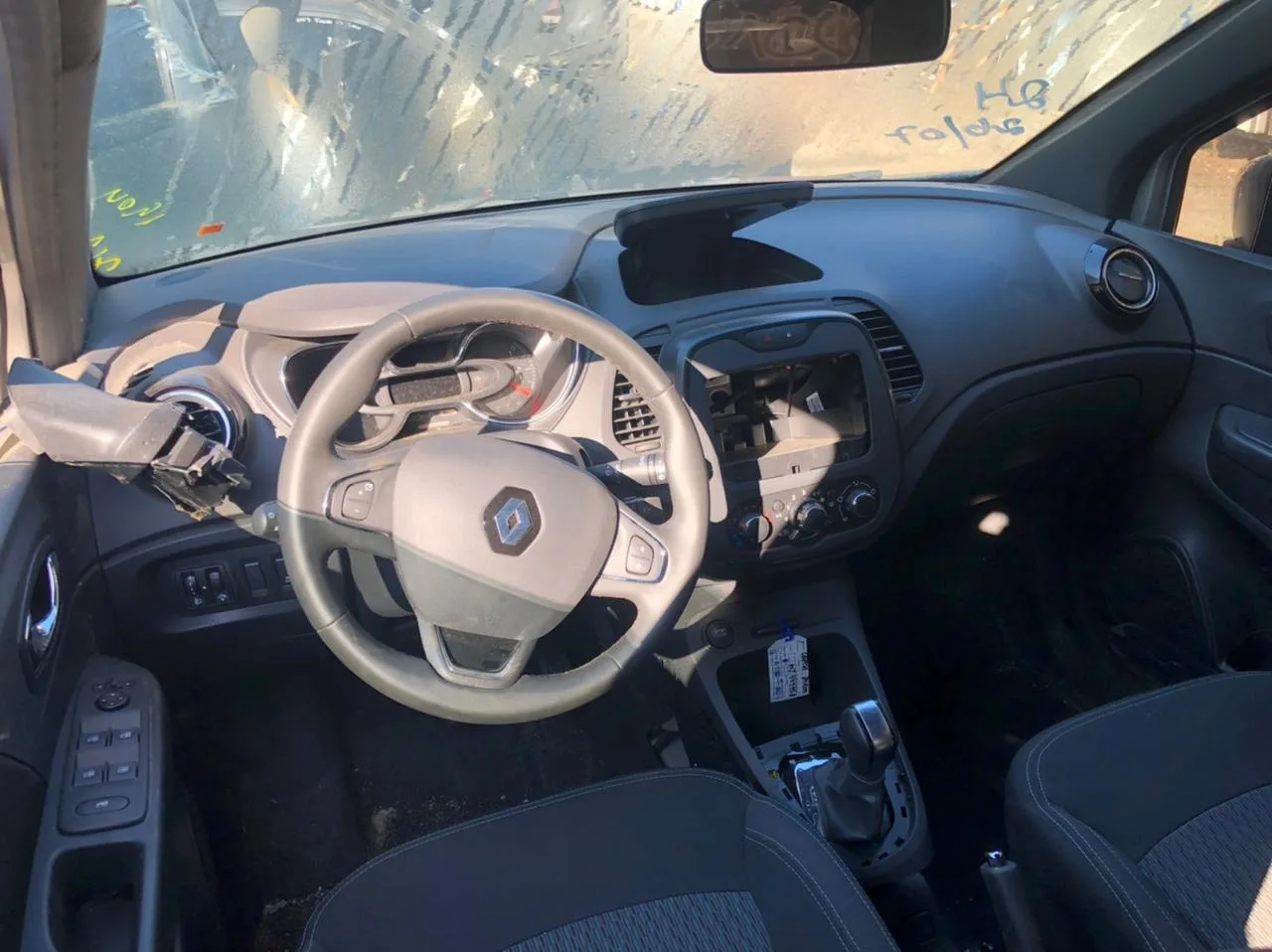 RENAULT CAPTUR 20.21