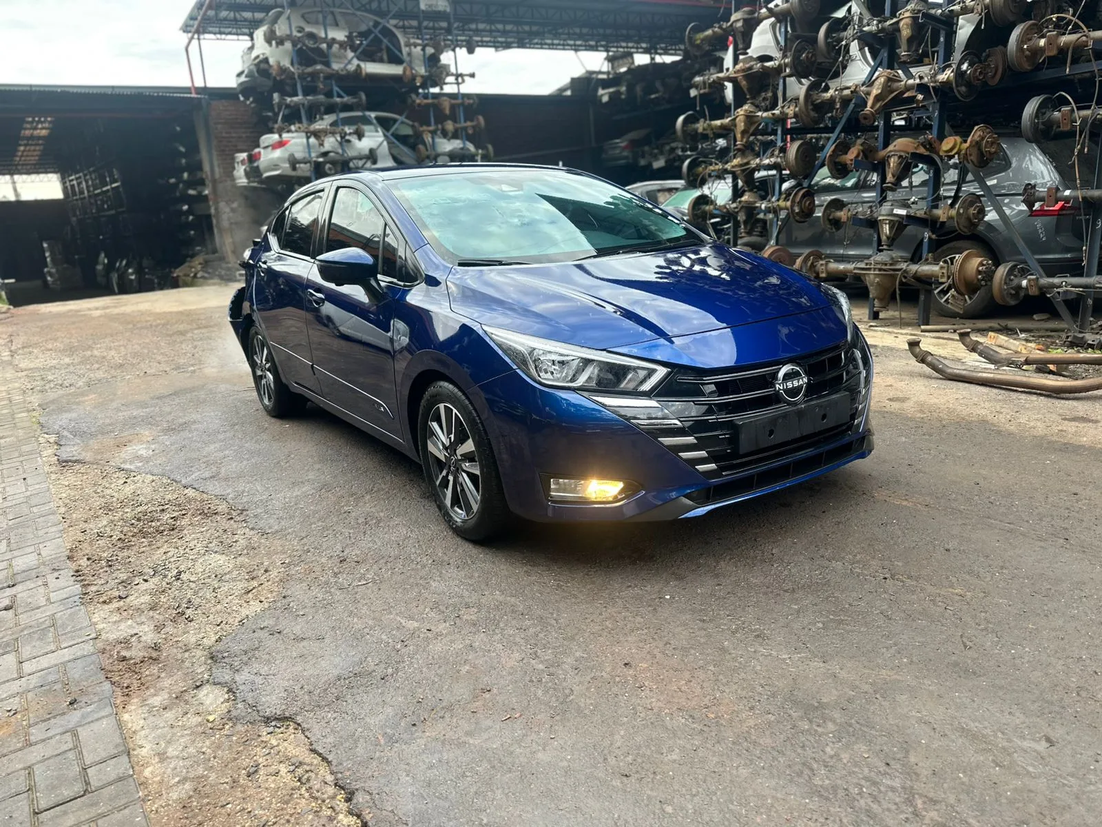 NISSAN VERSA ADVANCE 23.24