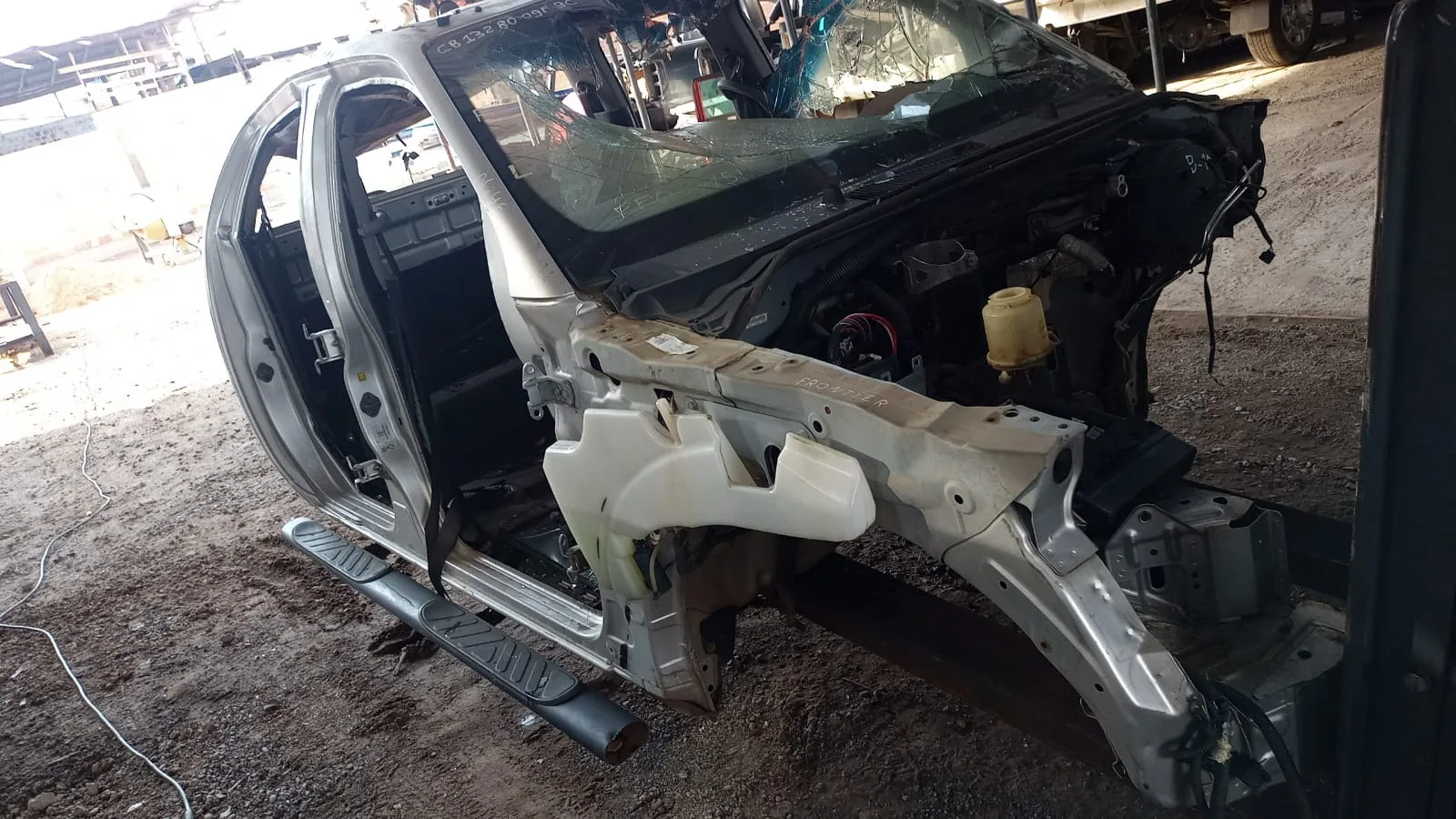 NISSAN FRONTIER ATTACK 2013