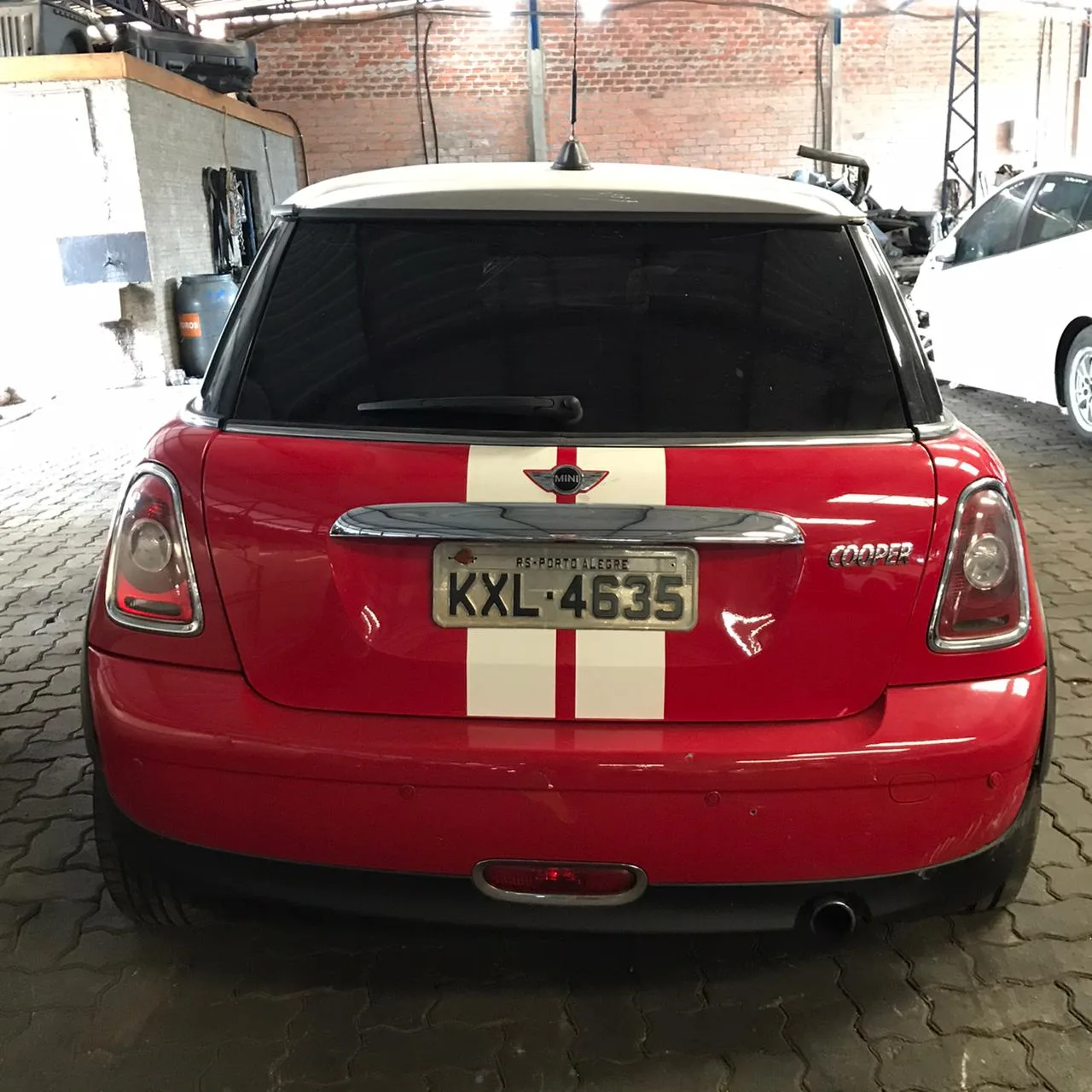 MINI COOPER 1.6 2010