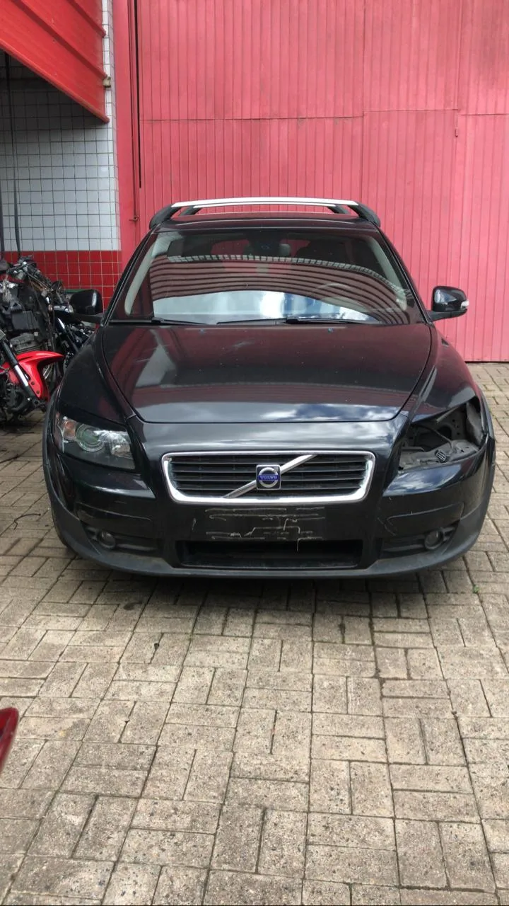 VOLVO C30 2.0 2010