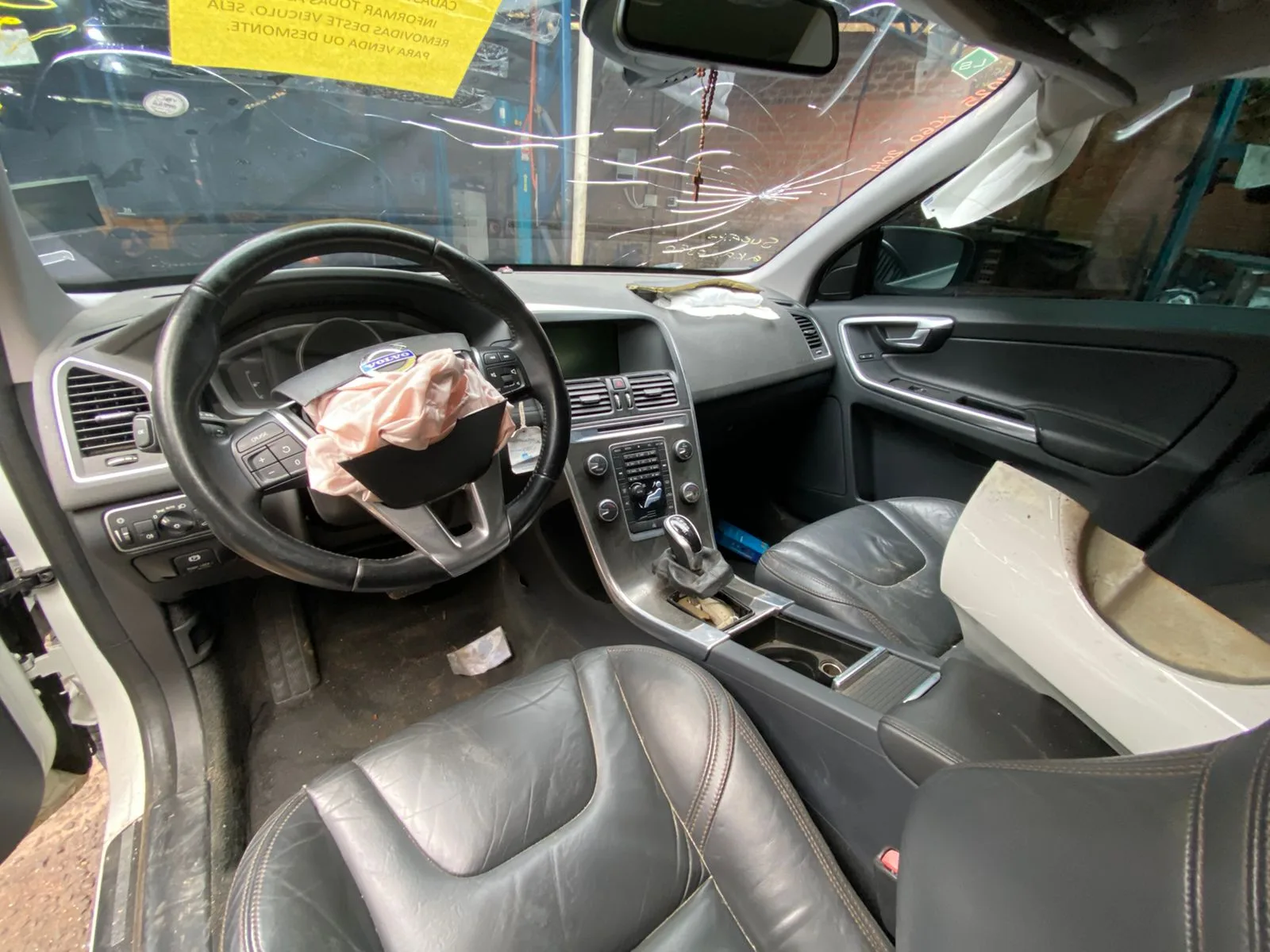 VOLVO XC60 T5 14.14