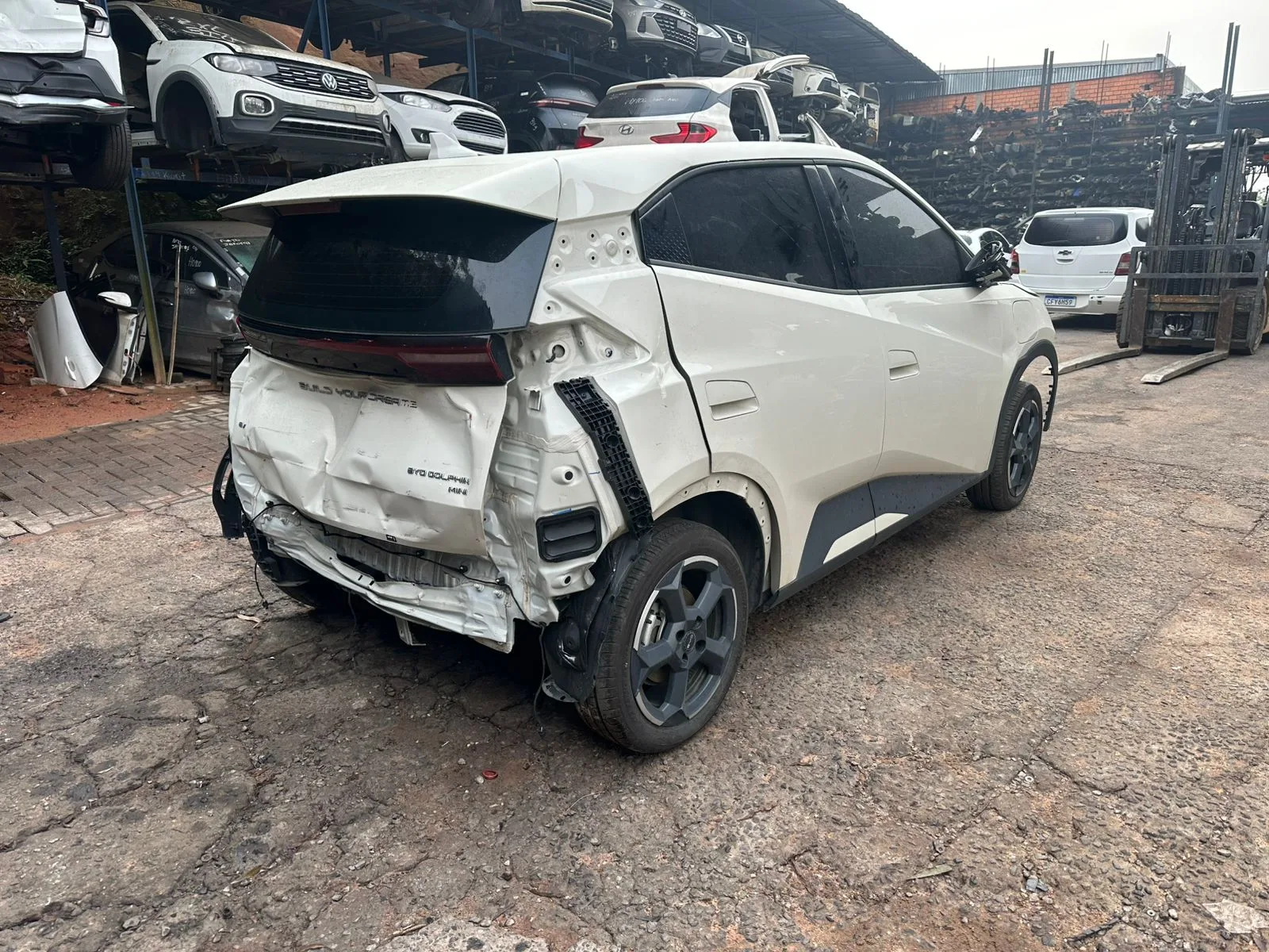 BYD DOLPHIN MINI GS 5EV 2025