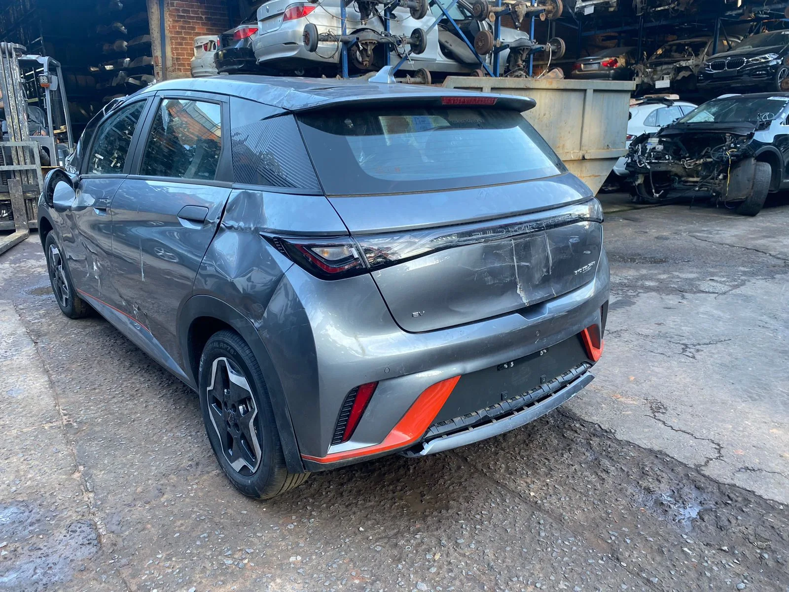BYD DOLPHIN GS 23.24