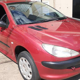 Peugeot 206 2008 1.4 Presence Flex 5p