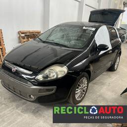 Fiat Punto 2013 1.6 16v Essence Flex 5p