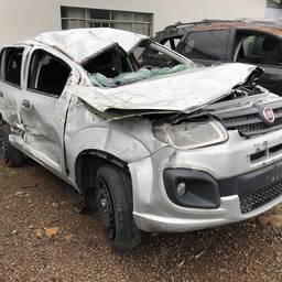 UNO ATTRACTIVE 1.0 Flex 6V 5p