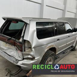 Mitsubishi Pajero 2002 2.8 Gls D 5p