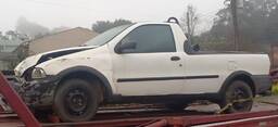Fiat Fiat Strada 2001 1.5 Working 2p 2001